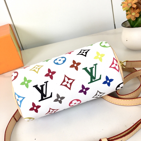 ルイヴィトンバッグ角部分ディテール